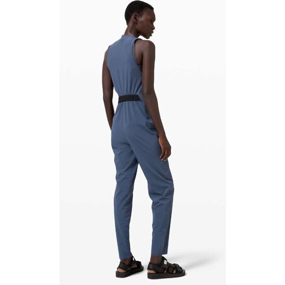 Lululemon Vindur Jumpsuit One Piece Pant Lab Ink Blue Womens 4 New - Picture 2 of 16